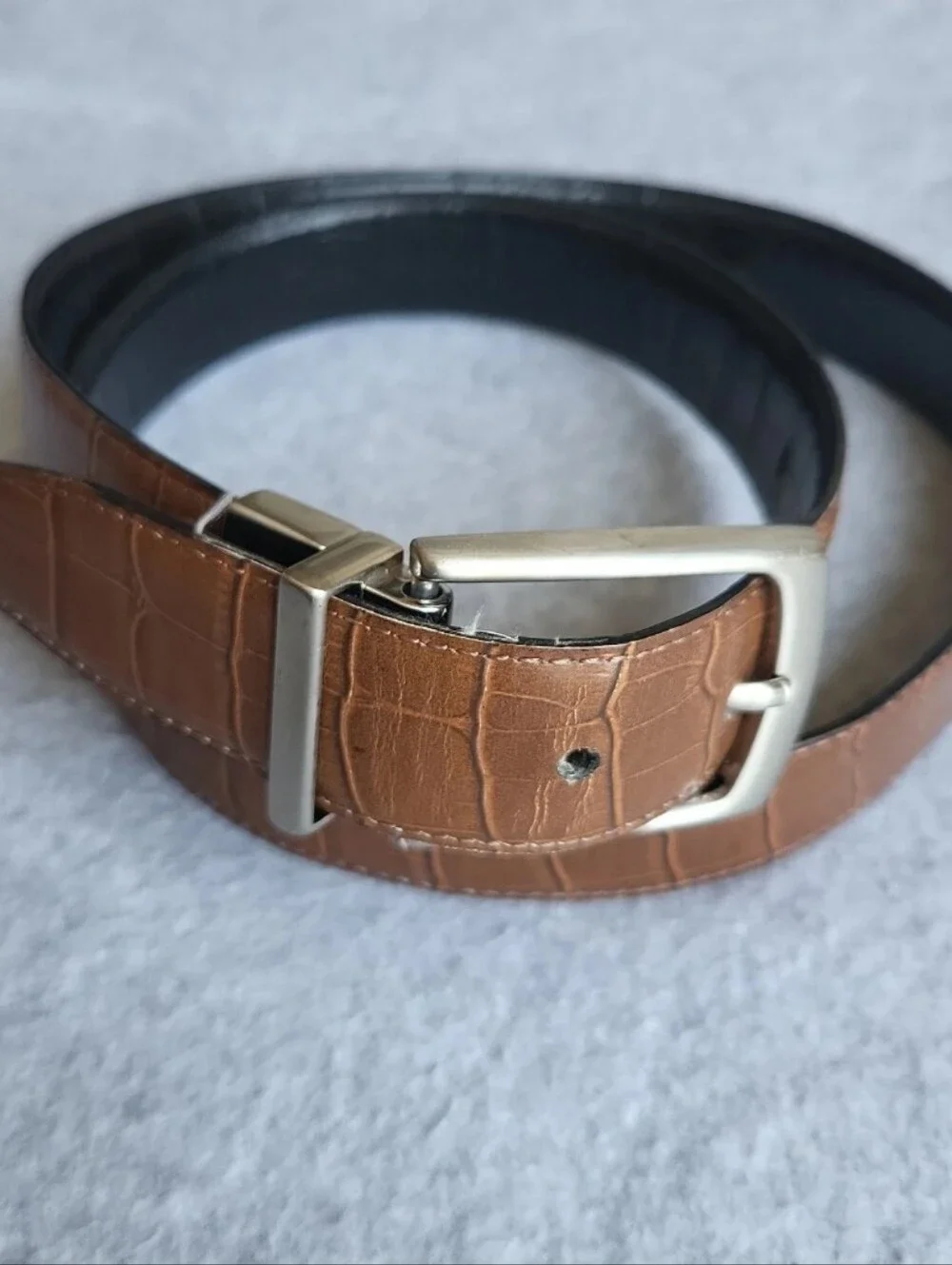 Nike Reversible Belt 38 Black Brown Genuine Bonded Leather Aligator Pattern